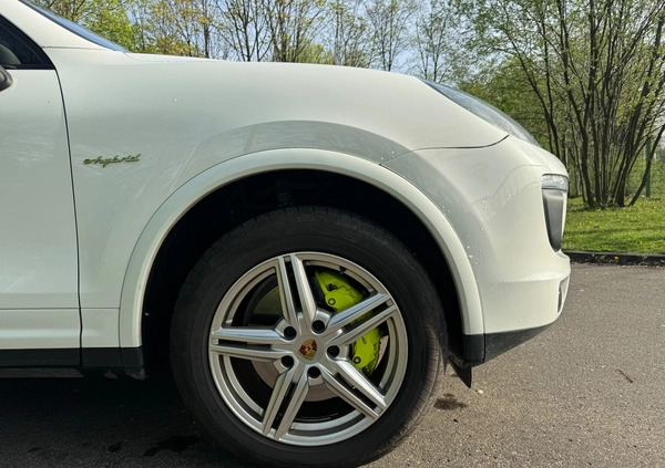 Porsche Cayenne cena 154900 przebieg: 105000, rok produkcji 2017 z Katowice małe 781
